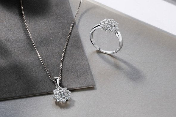 2023 Top Jewelry Trends: The Rise of Moissanite - VANITYDIAMONDS