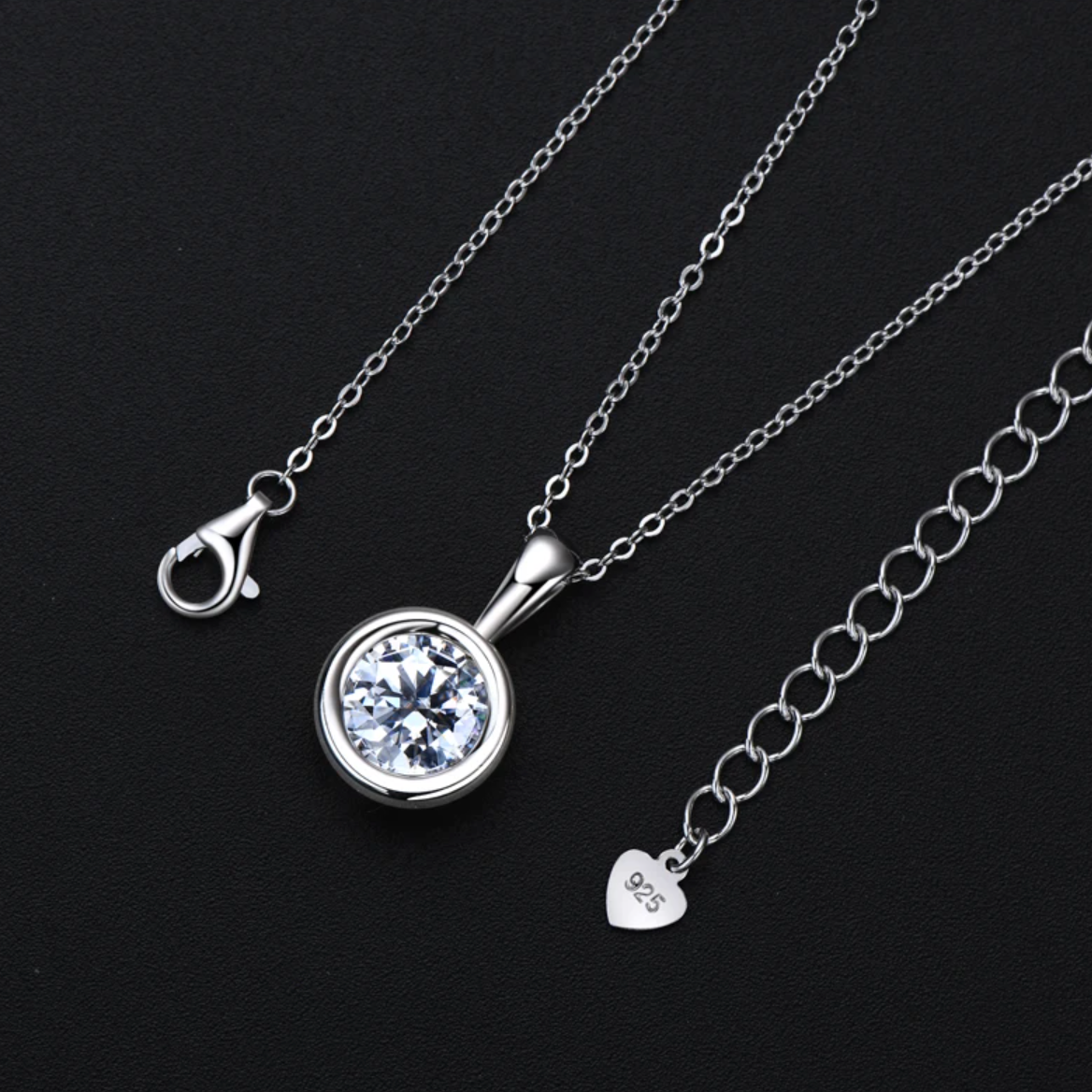 Harmonia Round Shape Moissanite Diamond Pendant Necklace